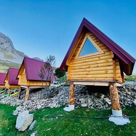 Kapetanovo Jezero Bungalov Bed & Breakfast Podgoriçe Dış mekan fotoğraf