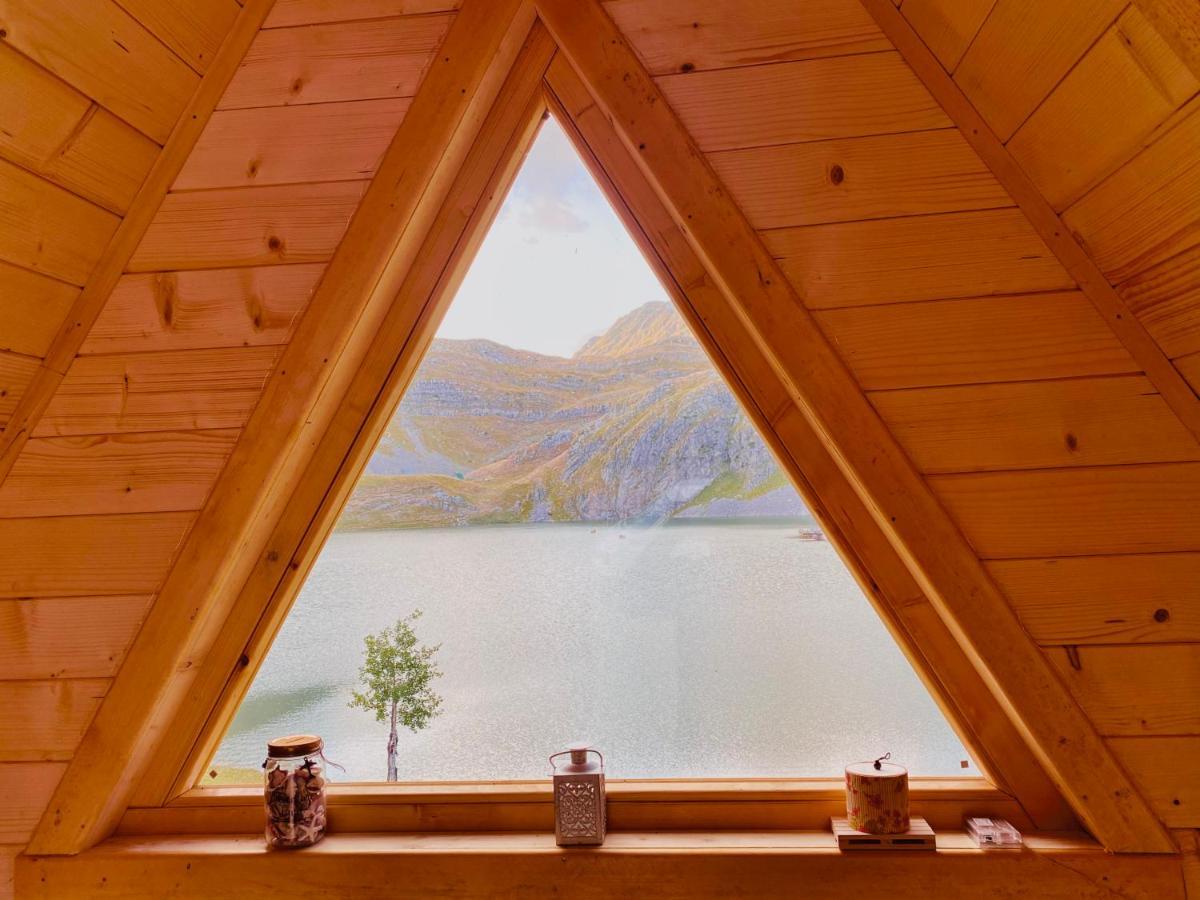 Kapetanovo Jezero Bungalov Bed & Breakfast Podgoriçe Dış mekan fotoğraf